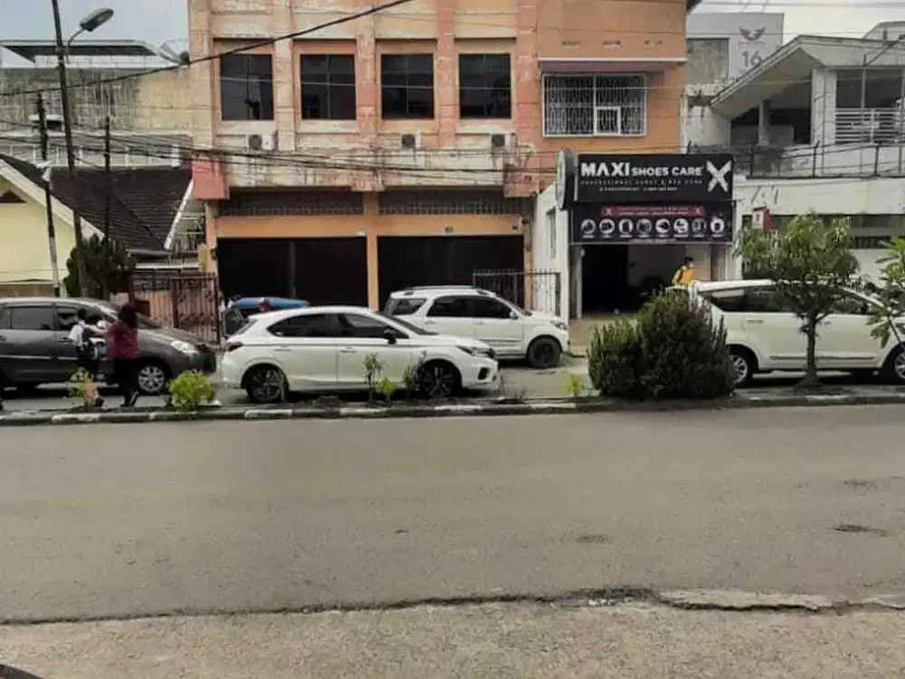 Ruko Jalan Sumatra ( Dekat Thamrin )