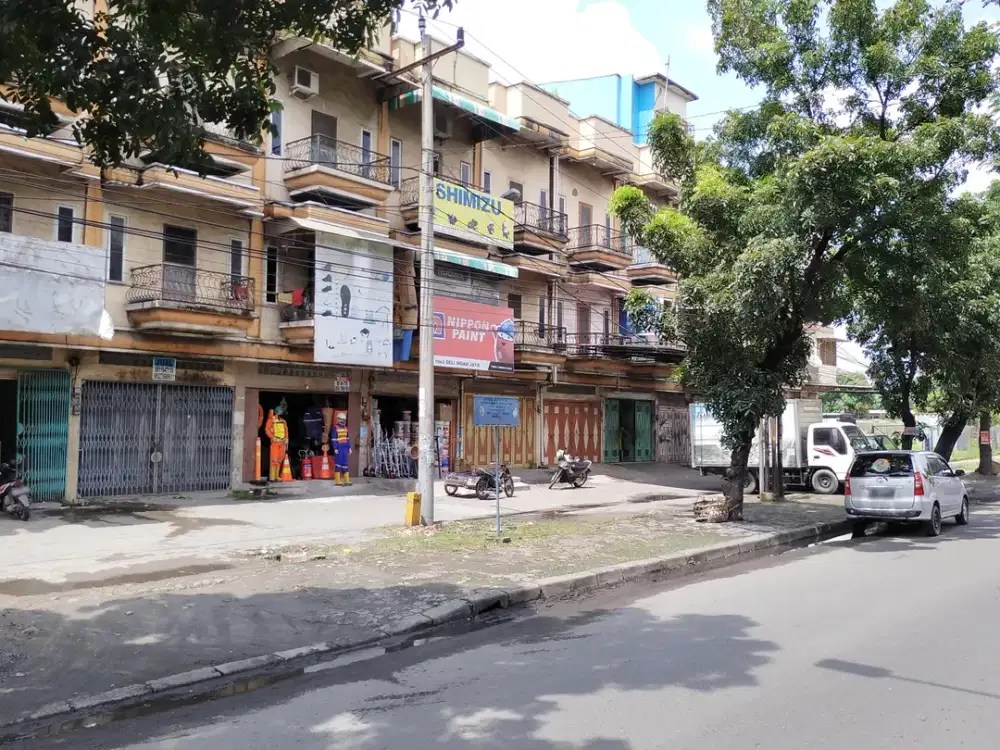Ruko Gandeng di Komplek Brayan Prima ( Hdp Jalan Yos Sudarso )