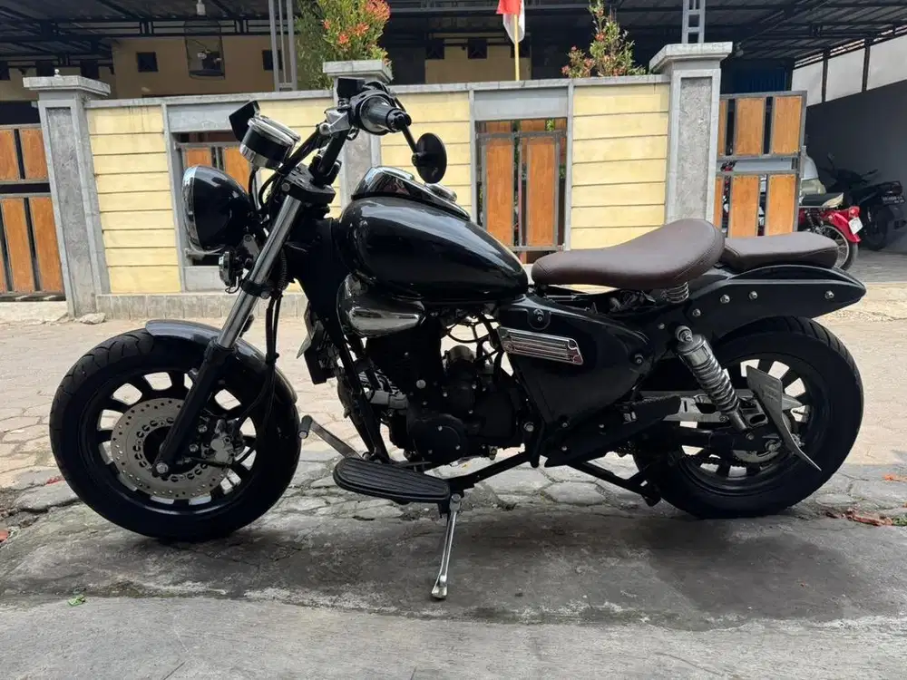 Benelli EFI 200 - Tahun 2024 Low Km