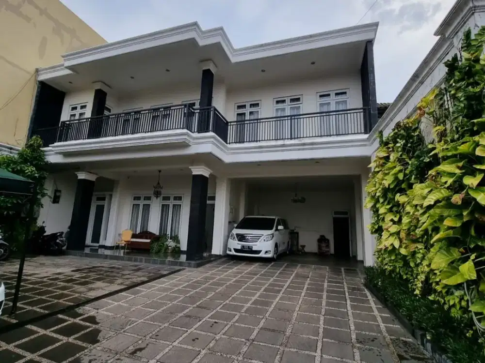 For Sale Kemang American Classic House Lokasi Strategis
