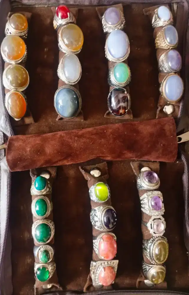 Borongan 30pcs Bacan,Solar,Baturaja,Red Borneo dll, plus Bonus2