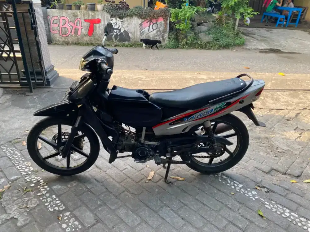 Yamaha Vega R THN 2005 plat AB Bantul