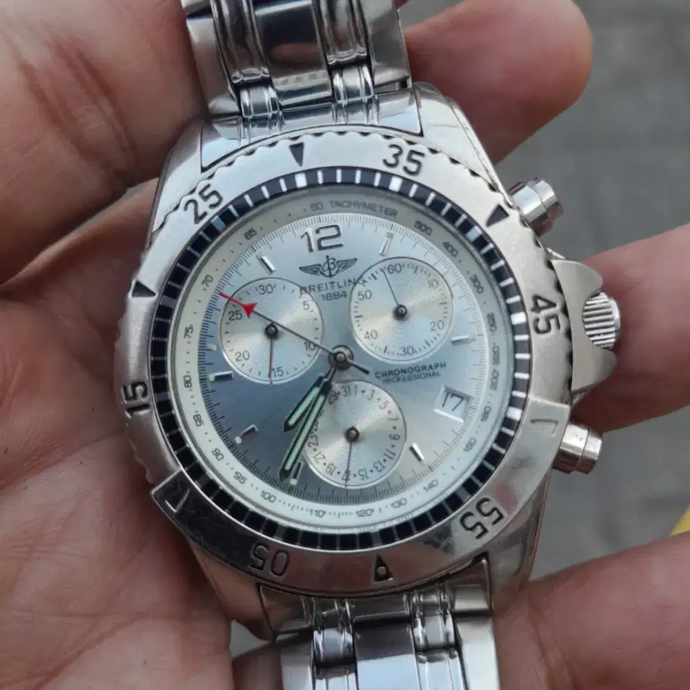 JAM TANGAN MODELNYA KEREN DAN ELEGAN BREITLING CHRONOGRAPH RANTAI B.U