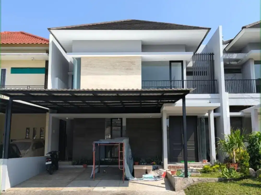 Rumah Like New Gress Minimalis di South Emerald Citraland Surabaya Barat