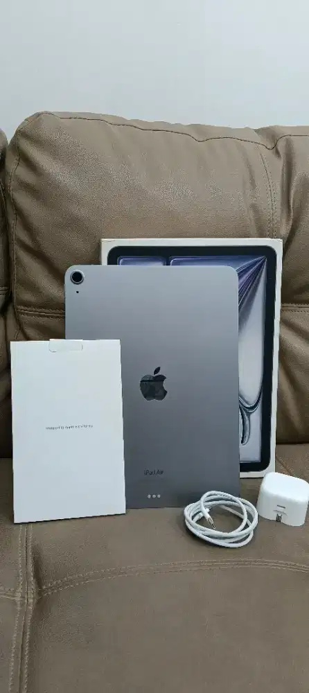 iPad air M2 256 wifi 11inch