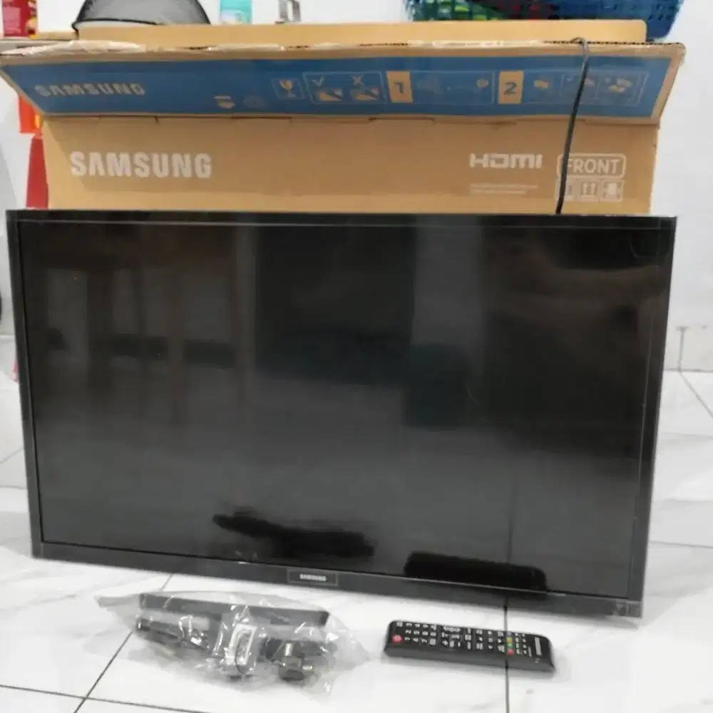 TV Samsung 32 LED T4003