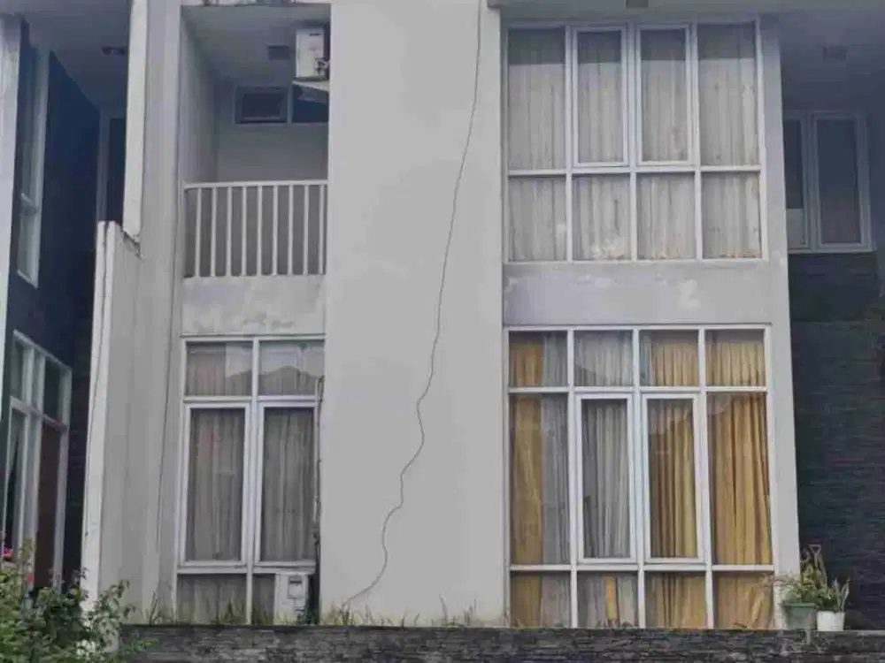 rumah jual dua lantai di perumahan Alaya Samarinda