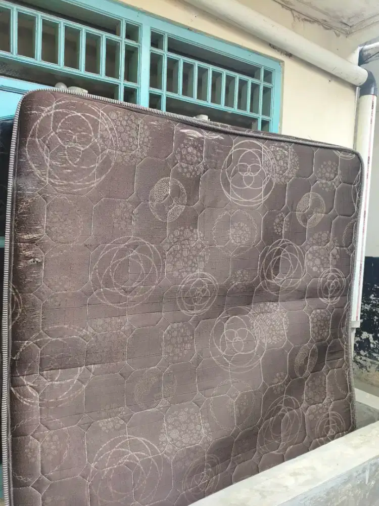 Jual 2 kasur 160x200 1 springbed 1 kasur busa