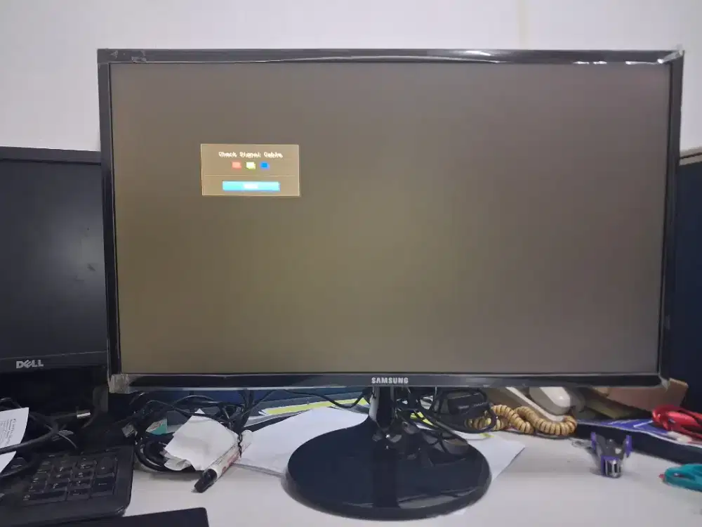Monitor Samsung Model S24F350FHEXXD