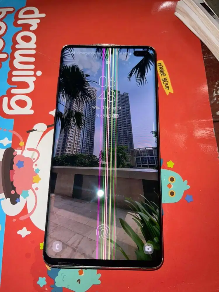 SAMSUNG S10+ 8/128