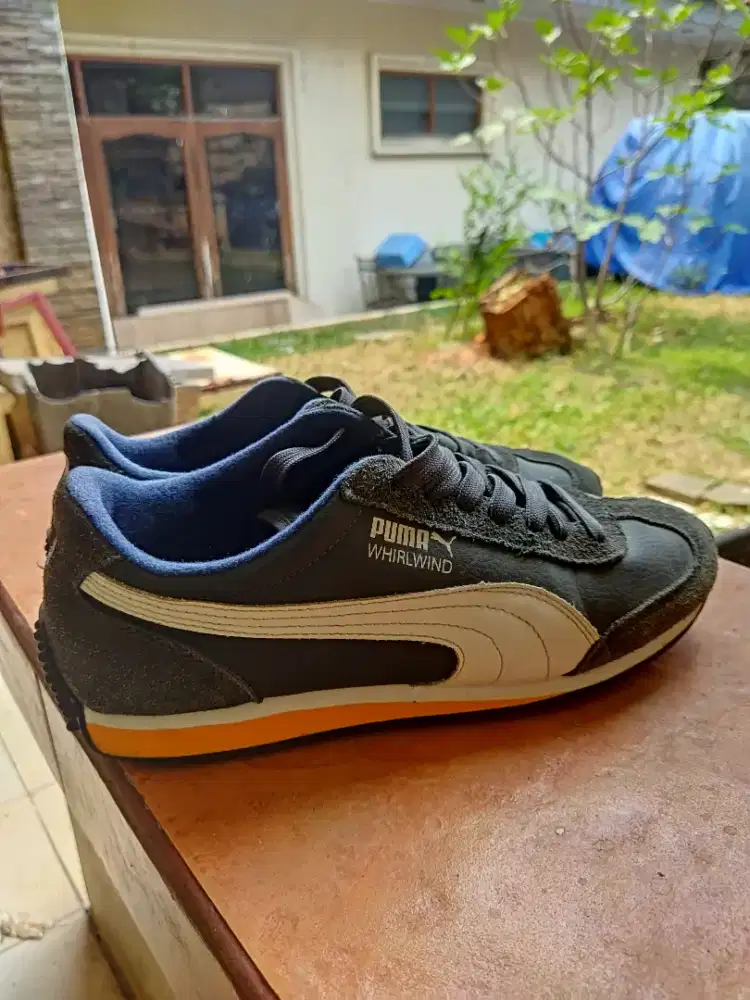 PUMA WHIRLWIND BLACK SIZE 40