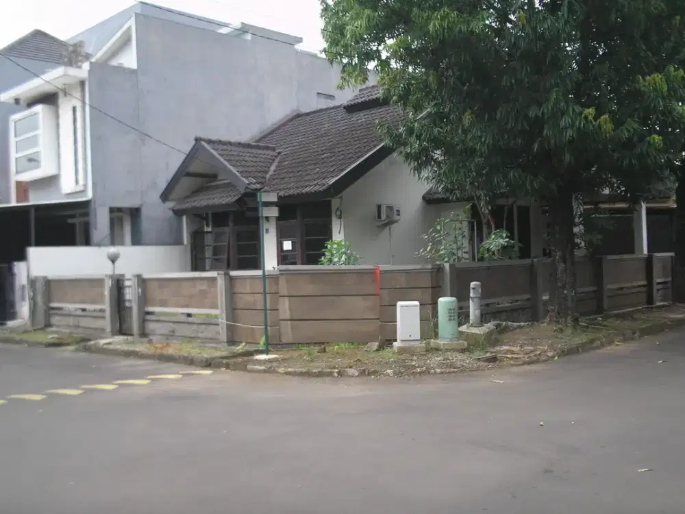 Sektor 1 C, Gading Serpong, Tangerang.