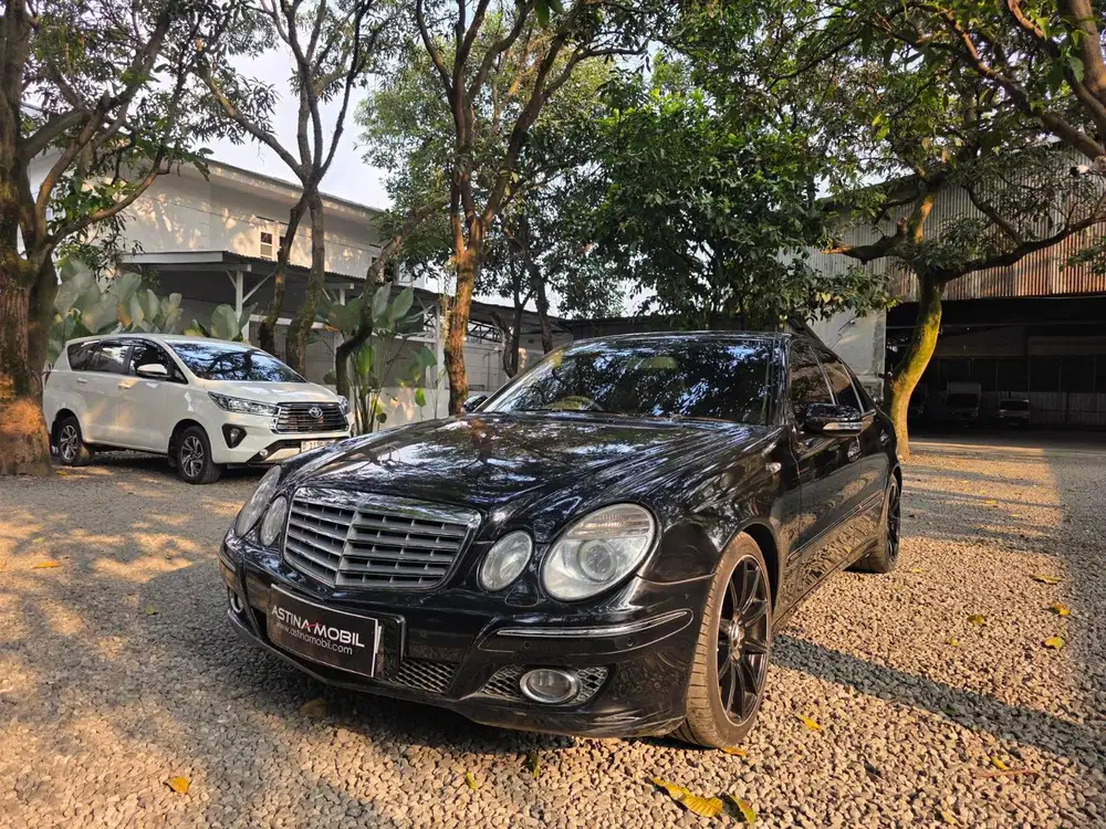ISTIMEWA MERCEDES BENZ E280 3.0 AT MATIC 2009 ASTINA MERCY ISTIMEWA