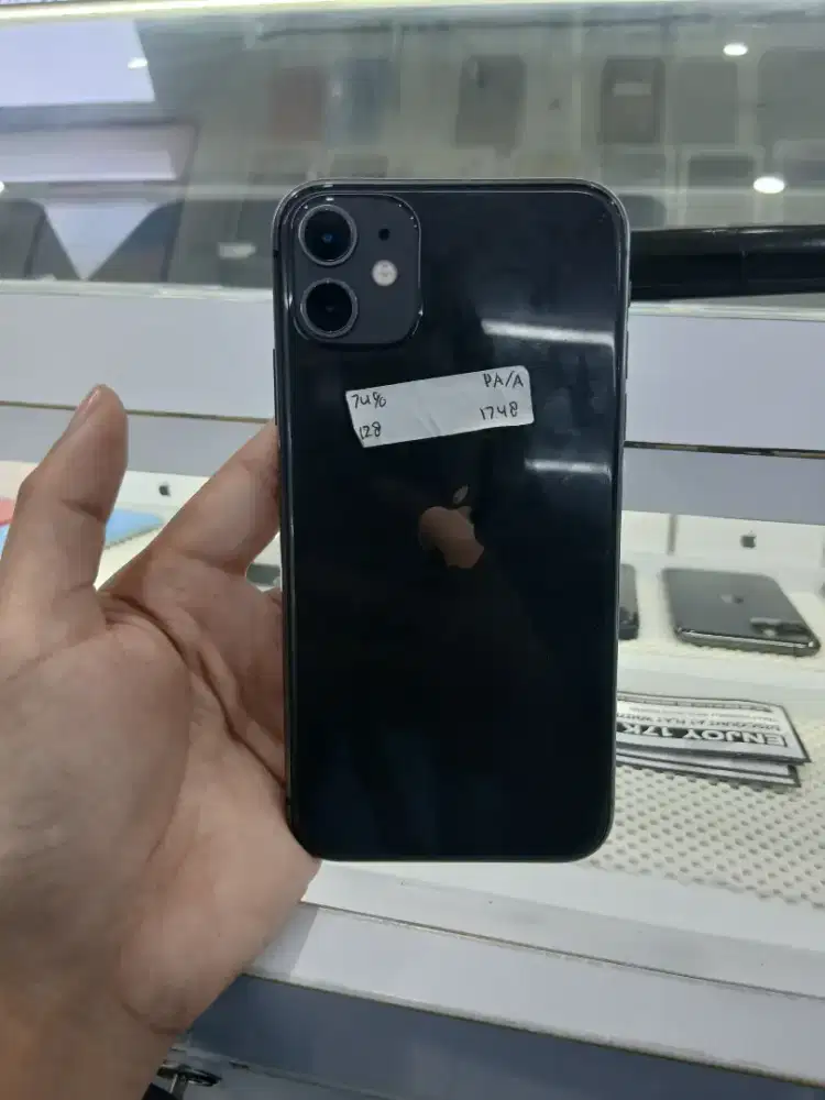 Iphone 11 128gb garansi resmi ibox cicilan bisa ktp only