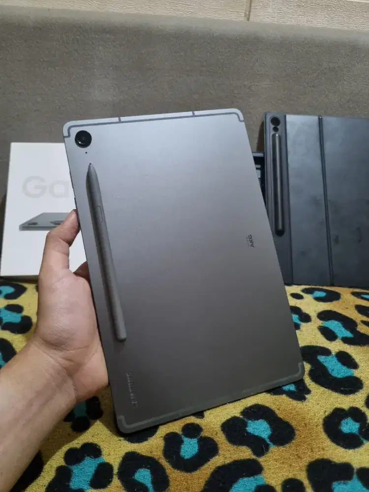 Samsung Galaxy Tab S9 FE 5G 6/128GB Normal Sein Indonesia
