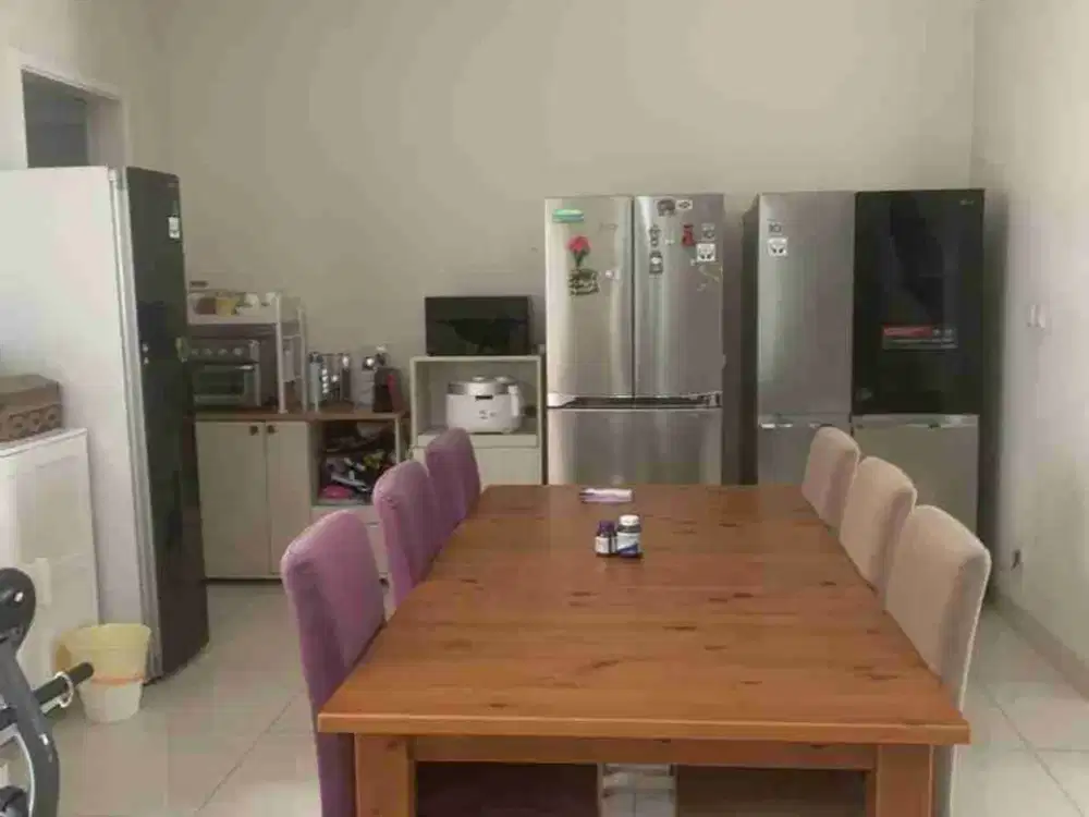 Rumah Hoek Cluster Pelican The Springs