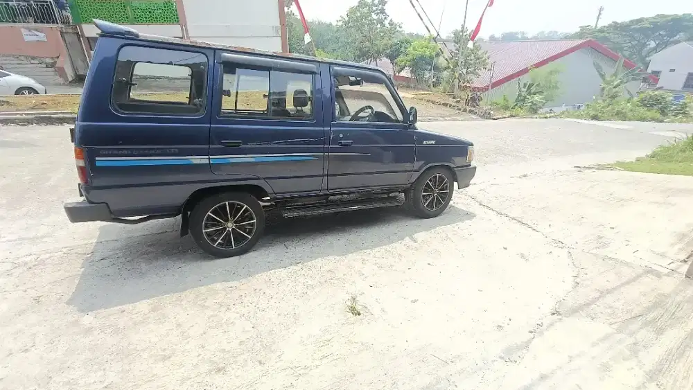 Kijang super G 96