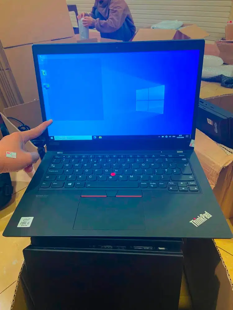 LENOVO X13 i5 GEN10 RAM 8 GB  SSD 256 GB LAYAR 13.3 INCH  TOUCH *ET