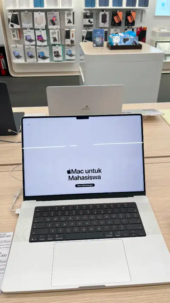 Macbook pro m5 16 inc