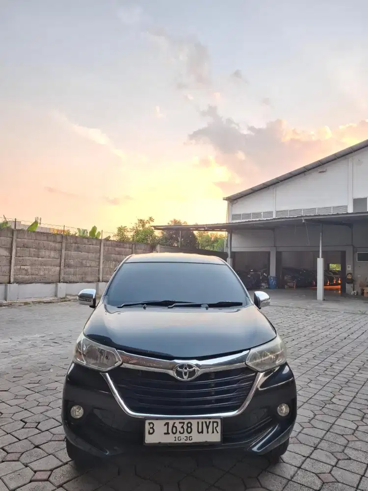 Avanza 2015 G matic. Km 140rb antik