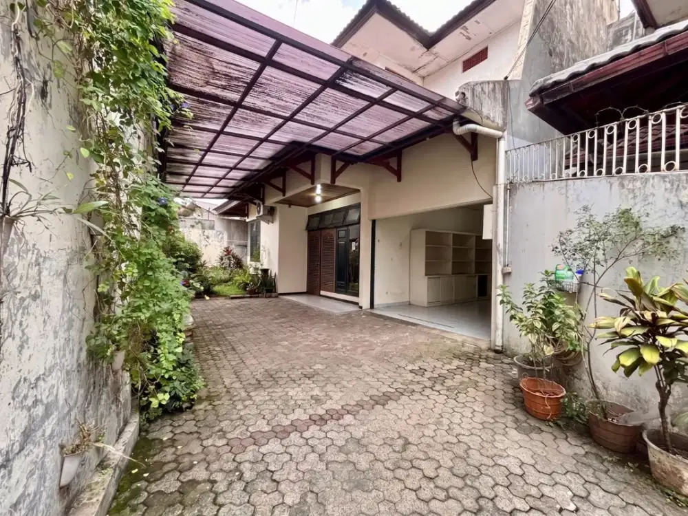 TURUN HARGA RUMAH BESAR DI JATI PADANG JAKARTA SELATAN