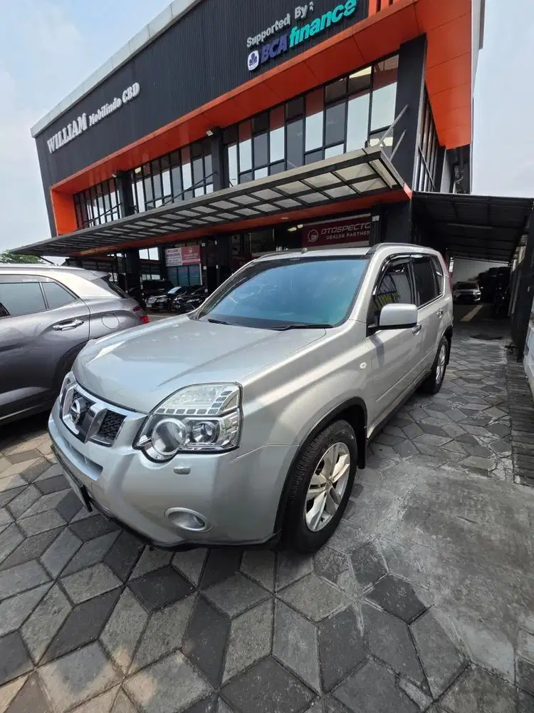 Xtrail 2.0 matic tahun  2012