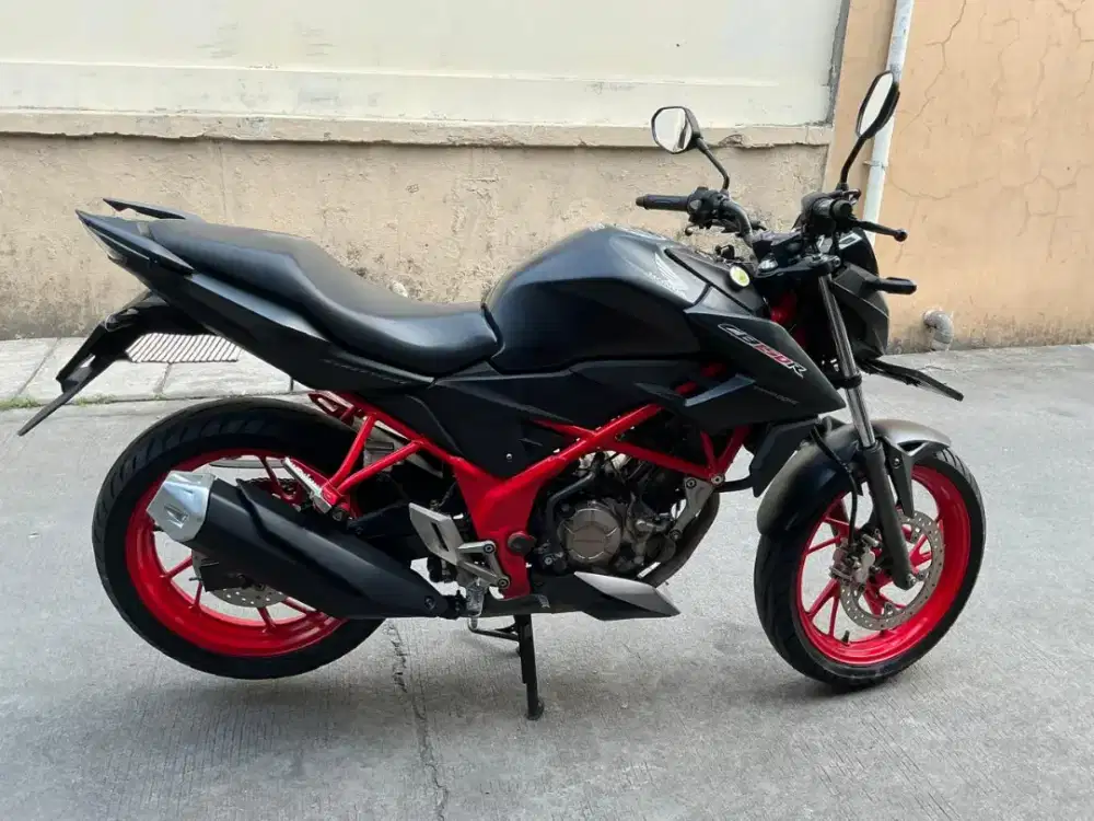 Honda CB150R Street Siap Pakai Pajak Hidup • Surat Lengkap • Siap Nego