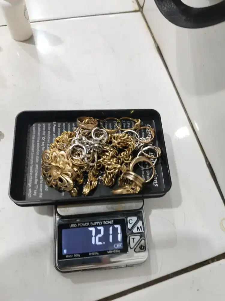 Silahkan yang mau jual emas kita terima pasaran
