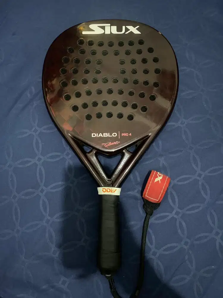 JUAL RAKET PADEL SIUX DIABLO PRO 4 2025