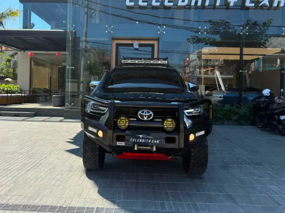 Toyota Hilux 2.4 V Double Cabin 4x4 A/T 2021