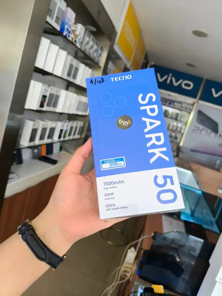 Techno Spark 50 8/128 gb BARU SEGEL GARANSI RESMI