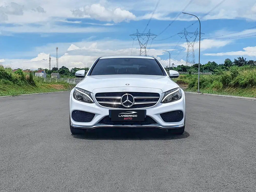 MERCEDES BENZ C200 AMG LINE 2.0 TURBO 2017 W205 PUTIH LOW ODO