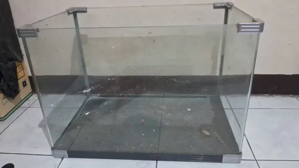 Aquarium bending 60 cm