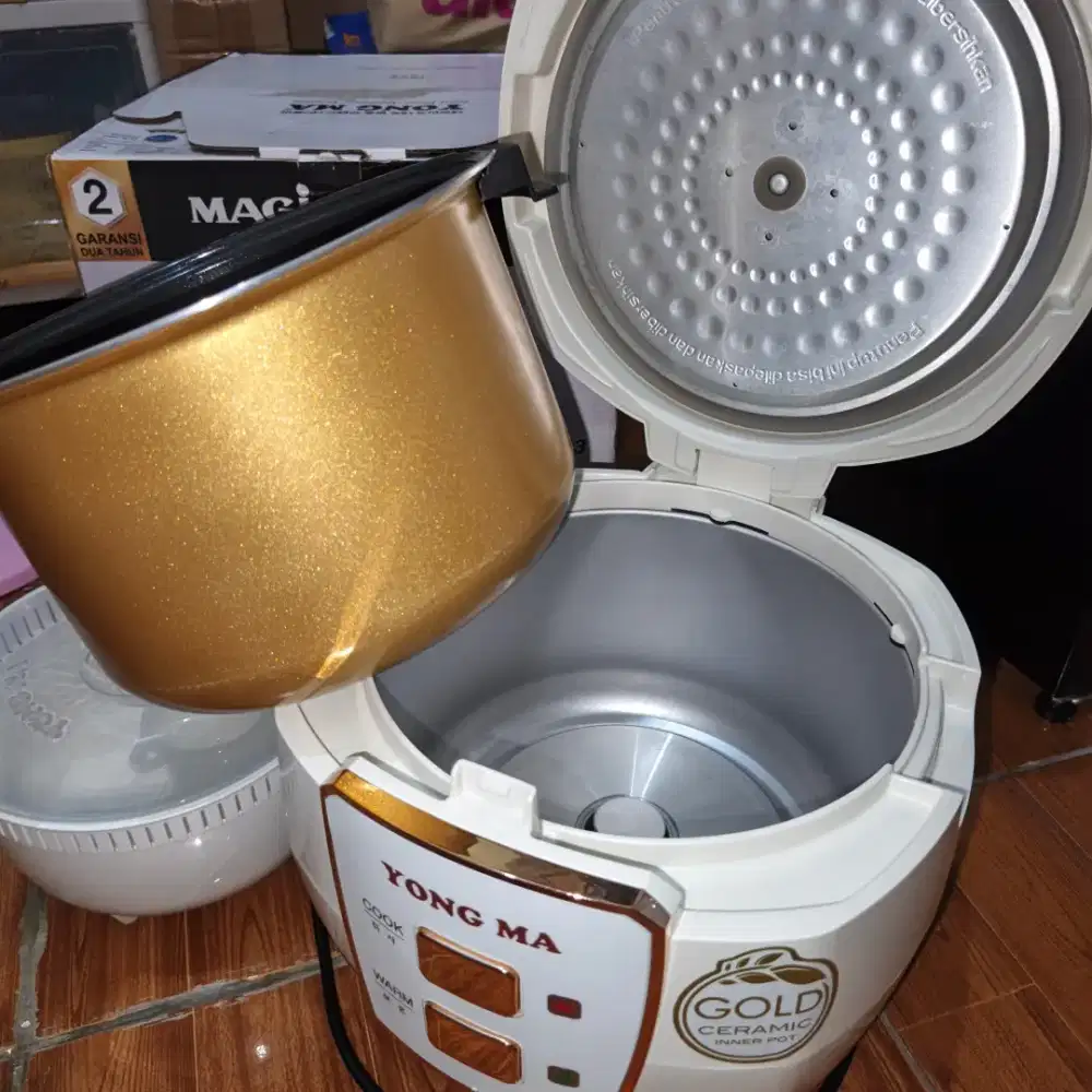 [Cibubur] Yong Ma Rice Cooker 2L Masih Garansi Warna Putih Pearl Mewah