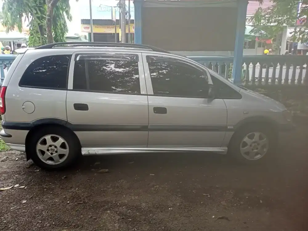 Chevrolet Zafira tahun 2004 manual