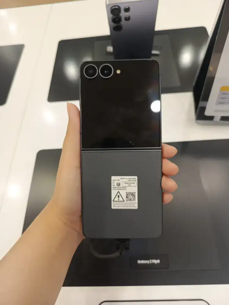 Samsung Galaxy Zflip8