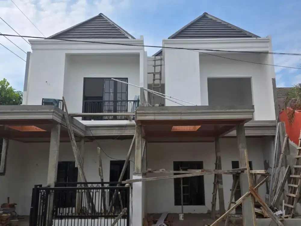 Rumah 2 Lantai Perum Pondok Candra Indah Waru Sidoarjo