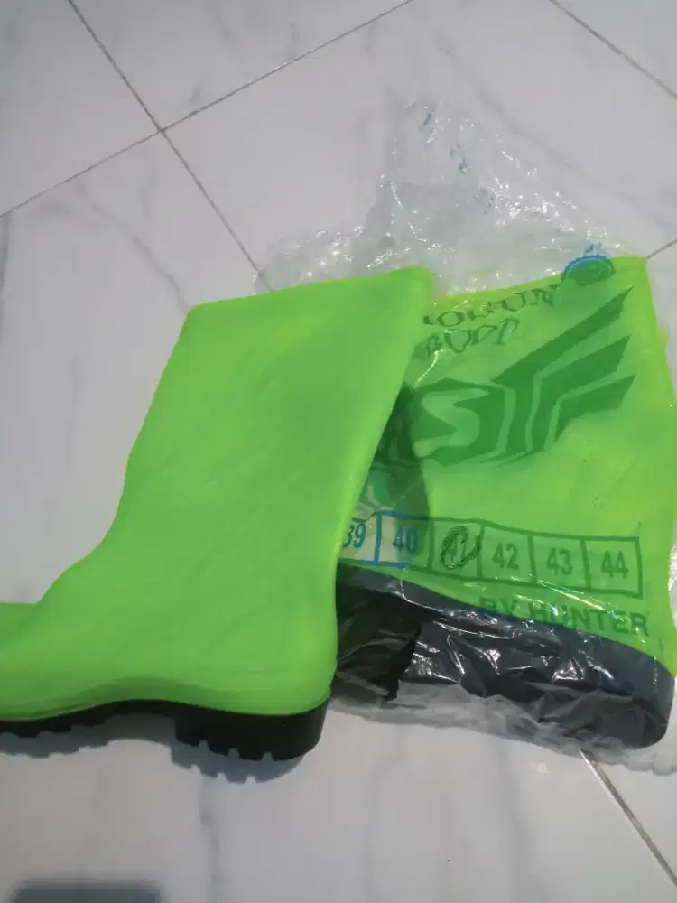 Sepatu Boot Shogun UK 41
