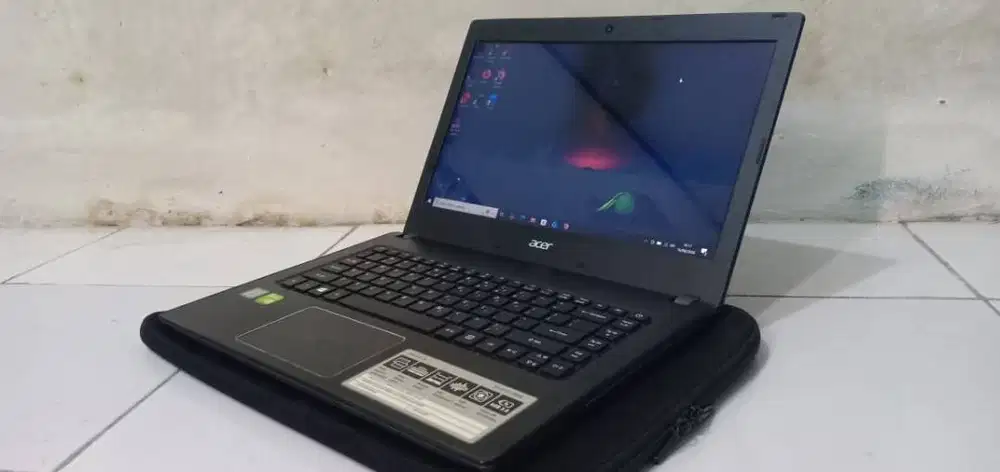 Laptop Acer E5-475G, Core i3 Gen 6 VGA NVIDIA, RAM 8 SSD 128, NO MINUS