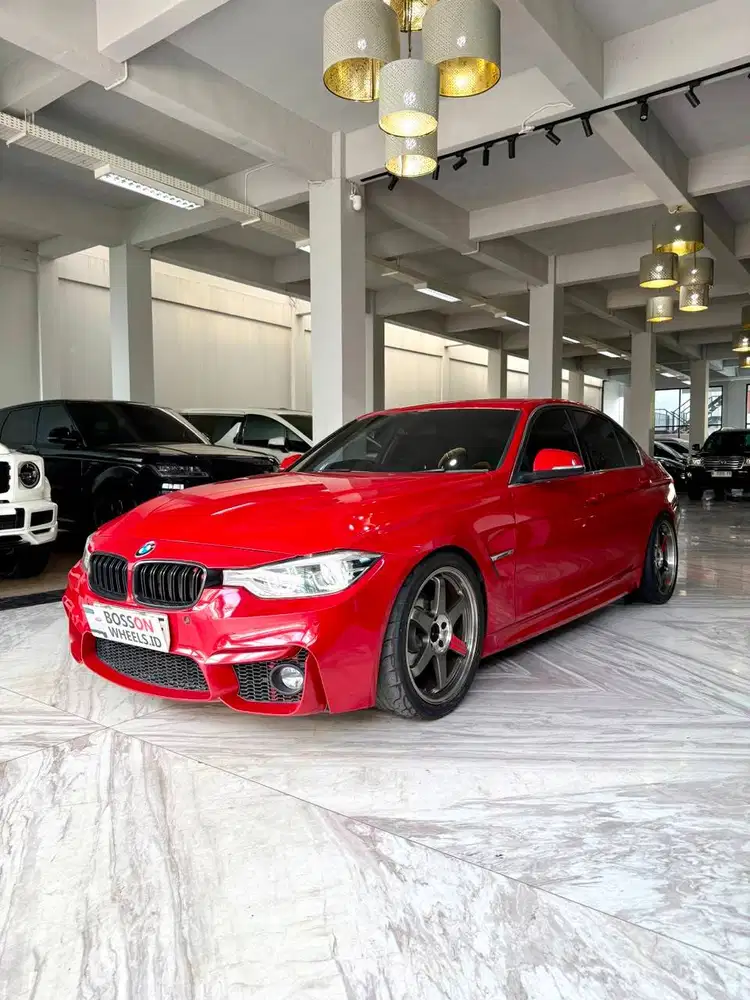 CASH 2018 BMW 320i LCi F30
