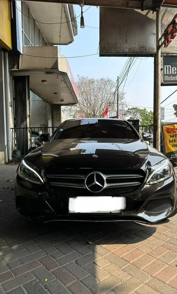 Mercy w205 c200 2016, KM sangat rendah, full cat original