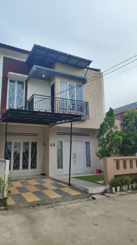 Rumah 2 lantai di bekasi utara