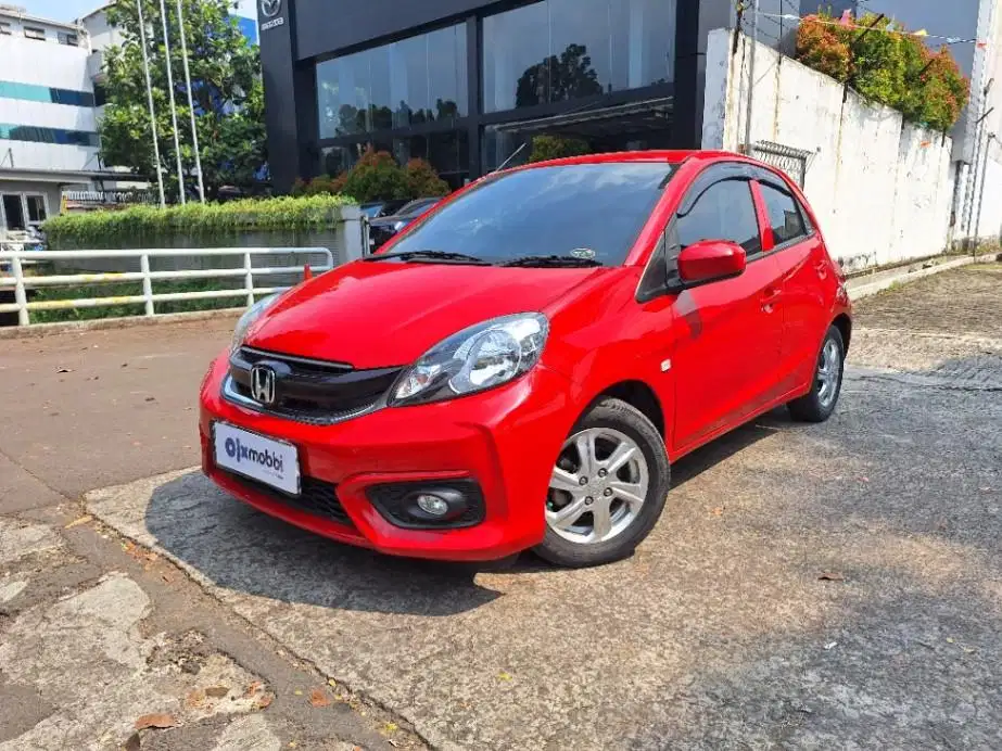 DP MURAH Honda Brio Satya 1.2 E Bensin-MT 2017 Merah CAGCD