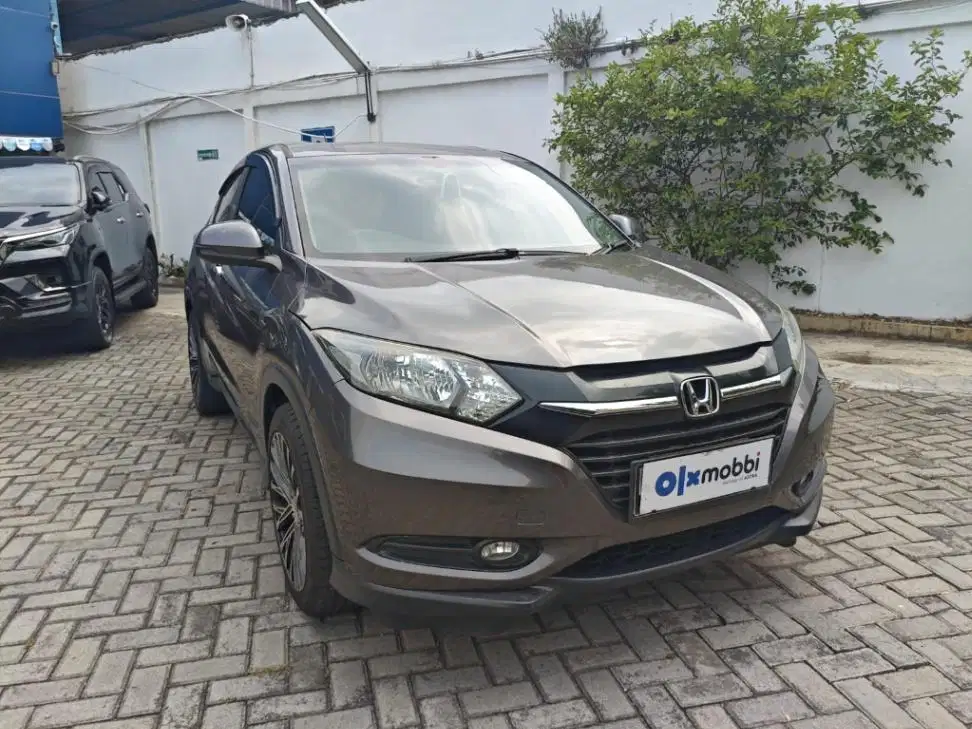Pajak Panjang - Honda HRV 1.5 E Bensin-AT 2017