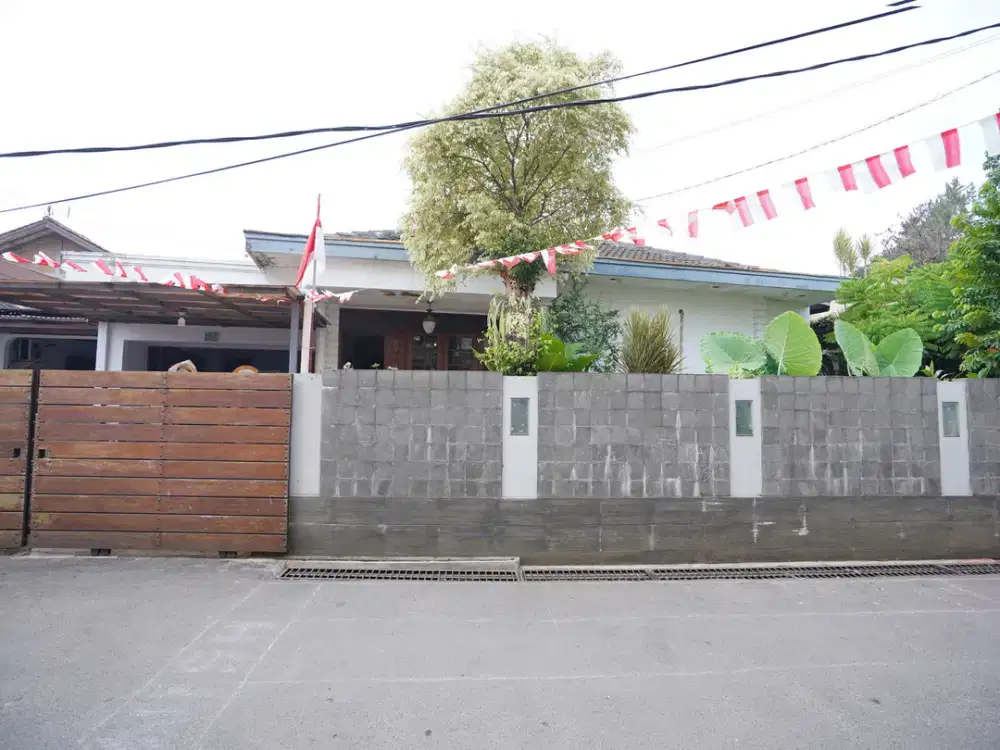 Rumah SHM Luas 10 Mnt ke RSU Hermina Ciputat Dibantu KPR J-17526