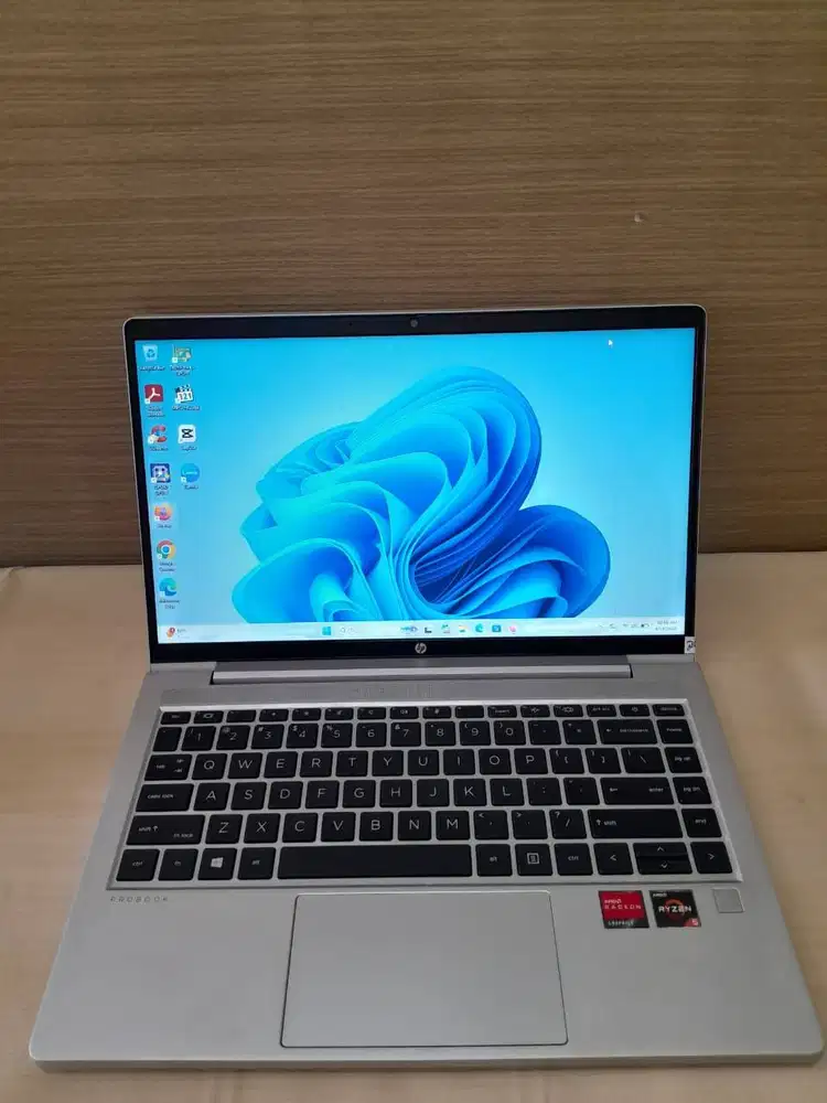 HP Probook 445-G8, AMD Ryzen5 5600U, Ram 8GB, SSD 256GB, VGA AMD Radeo