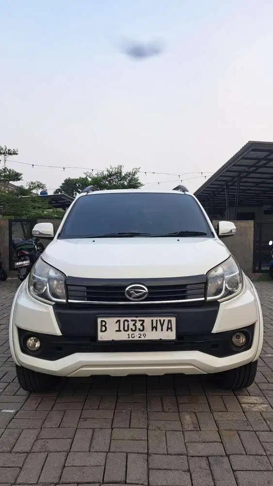 Daihatsu Terios R AT 2015