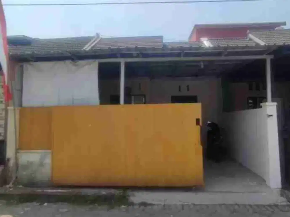 Disewakan rumah kawasan perumahan tengah kota jember