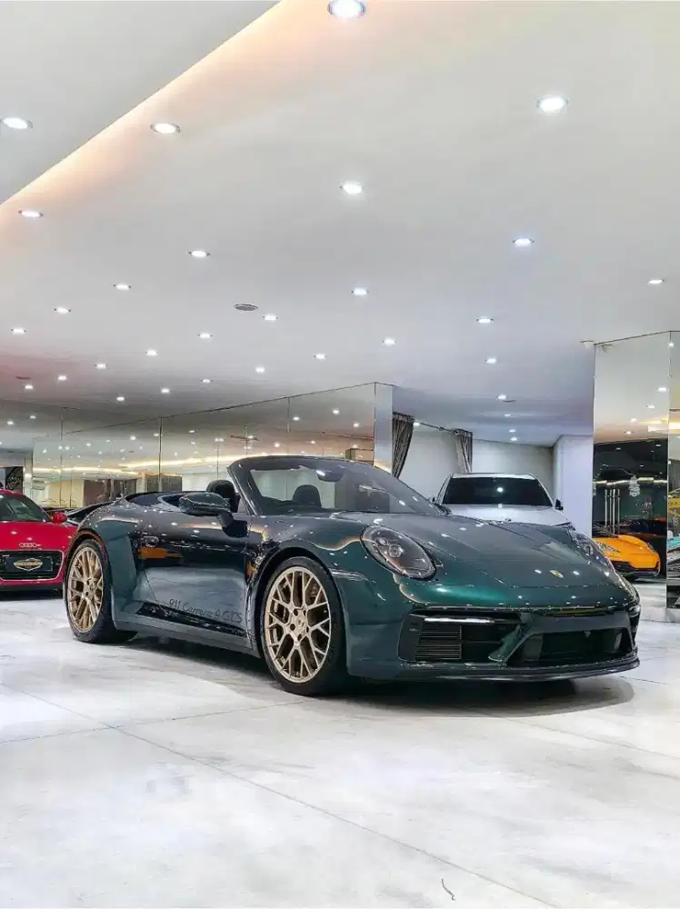 Porsche 992 CARRERA 4 GTS CABRIOLET 2023