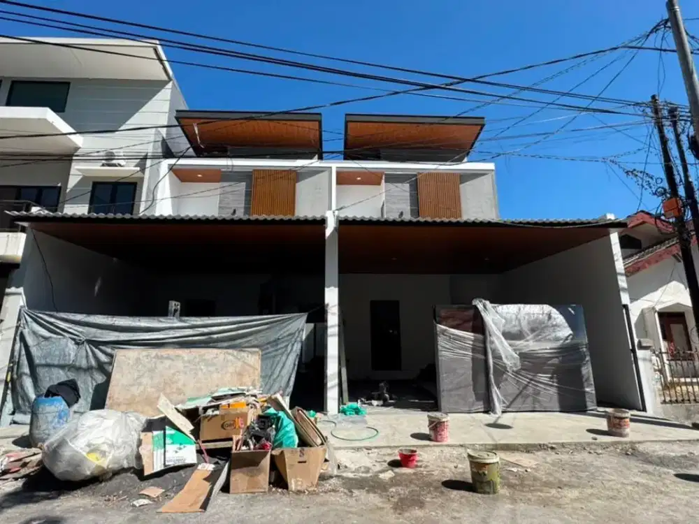 Rumah Baruk Utara baru gress minimalis, dekat Raya Merr, Row jalan lebar